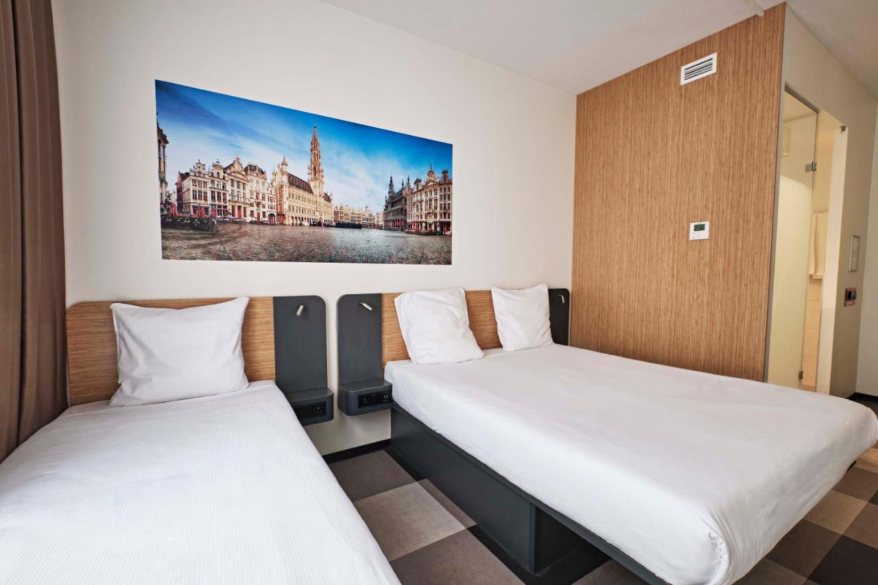 Easyhotel Brussels City Centre Bruxelas Exterior foto