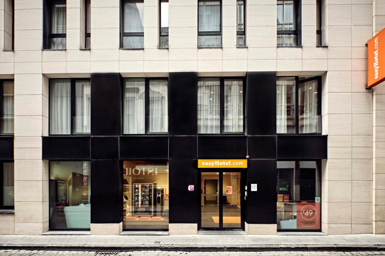 Easyhotel Brussels City Centre Bruxelas Exterior foto