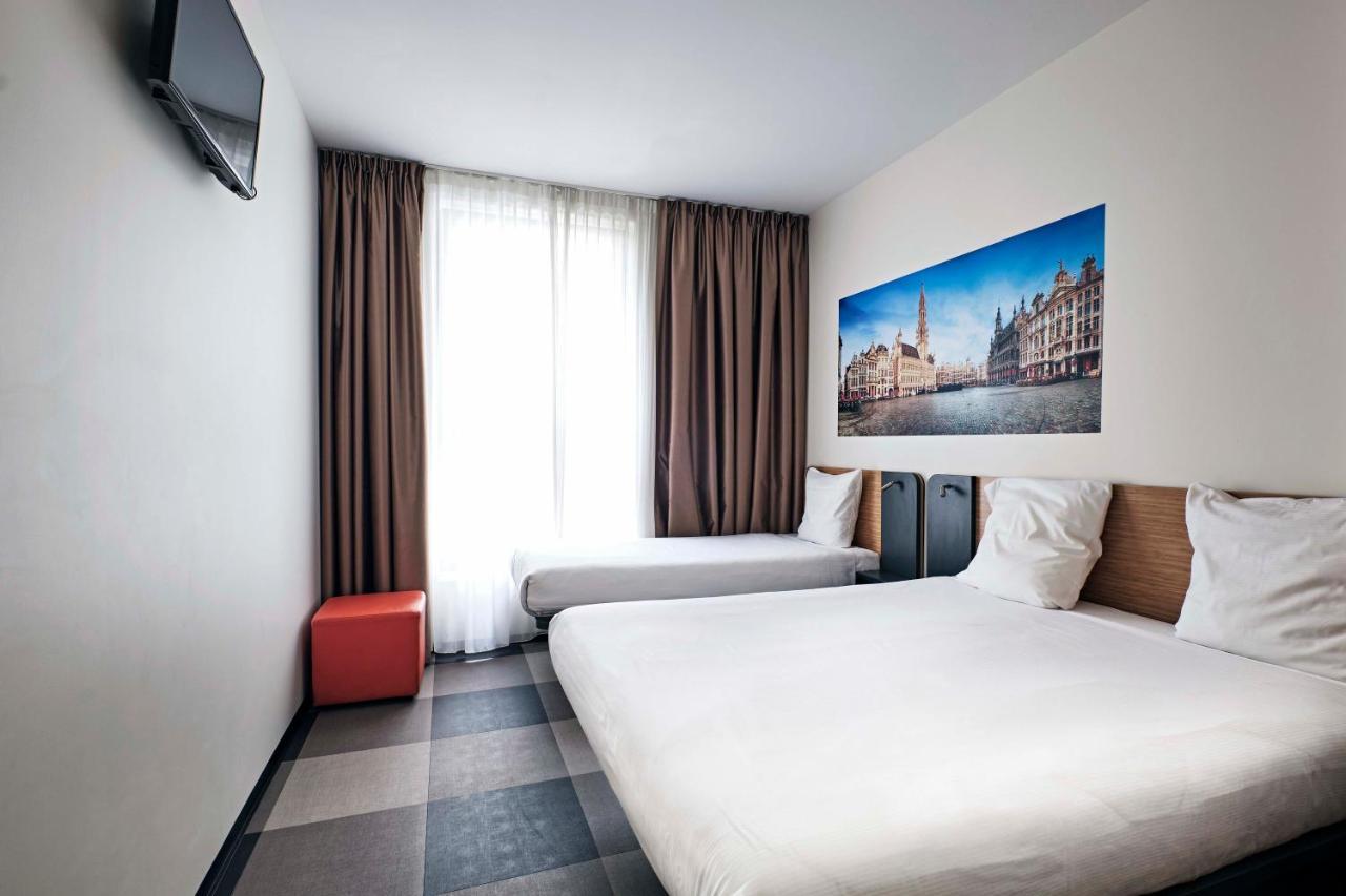 Easyhotel Brussels City Centre Bruxelas Exterior foto