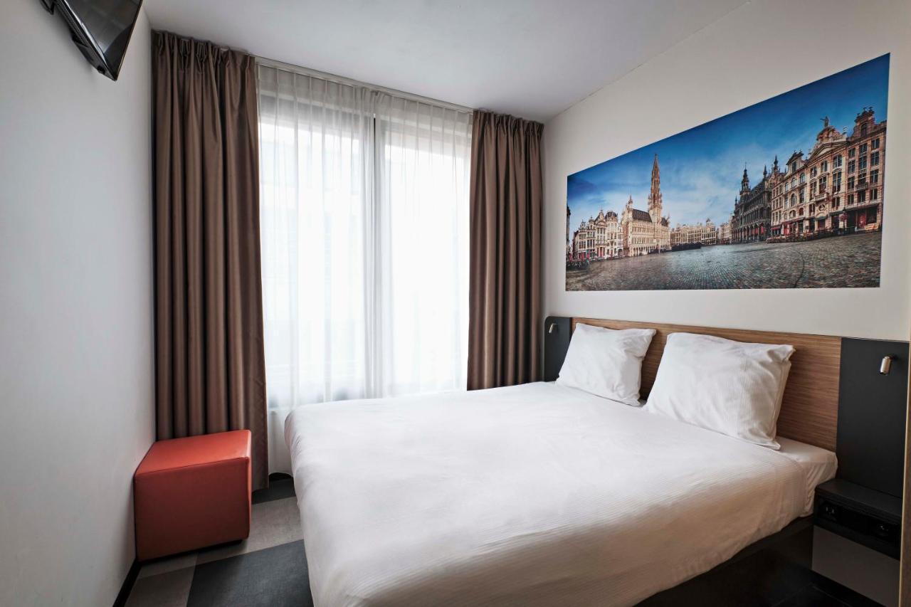 Easyhotel Brussels City Centre Bruxelas Exterior foto